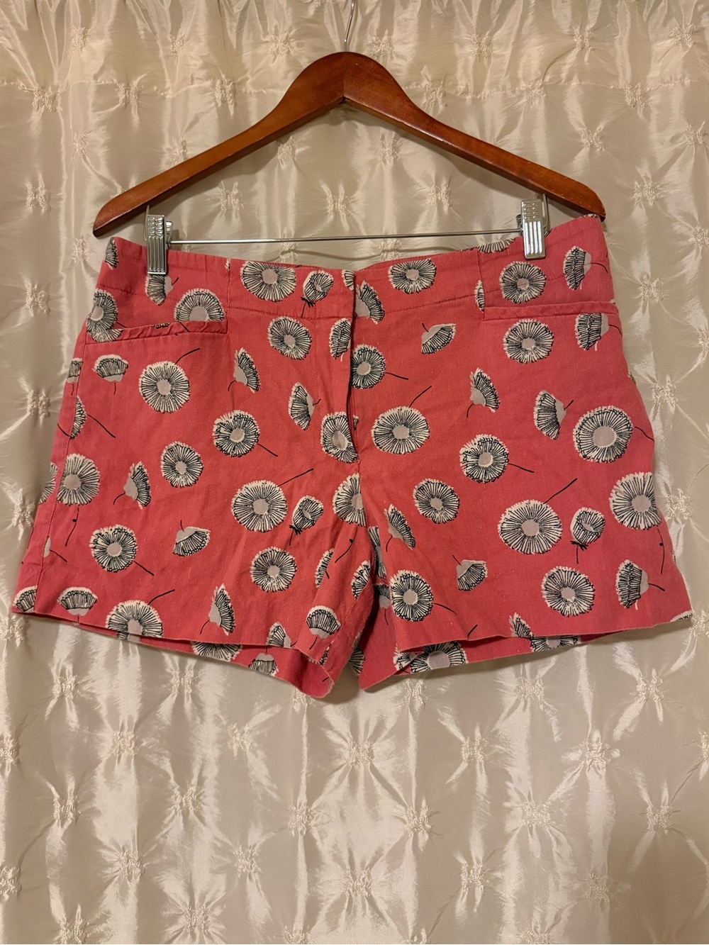 LOFT Coral Pink Dandelion Floral Chino Linen Shorts Size 8